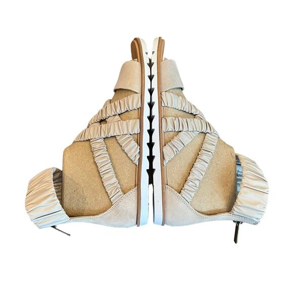 Sorel Women's Sandals in Cream and Tan - Picture 5 of 12